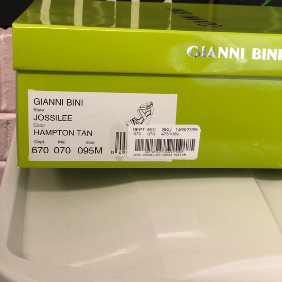 Gianni Bini Wedge Sandals - Picture 6 of 6